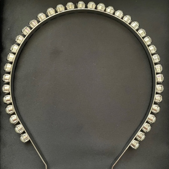 Miu Miu Crystal and Pearl Headband/Tiara Worn once - Picture 4 of 11